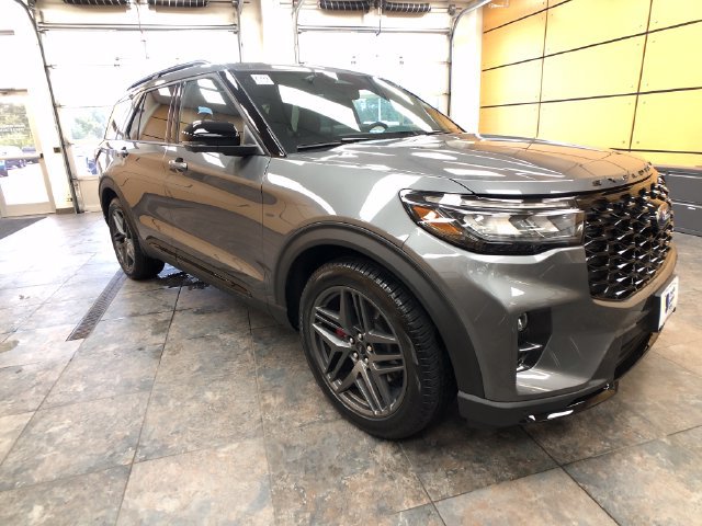 New 2026 Ford Explorer ST w/ Sun And Sound Package