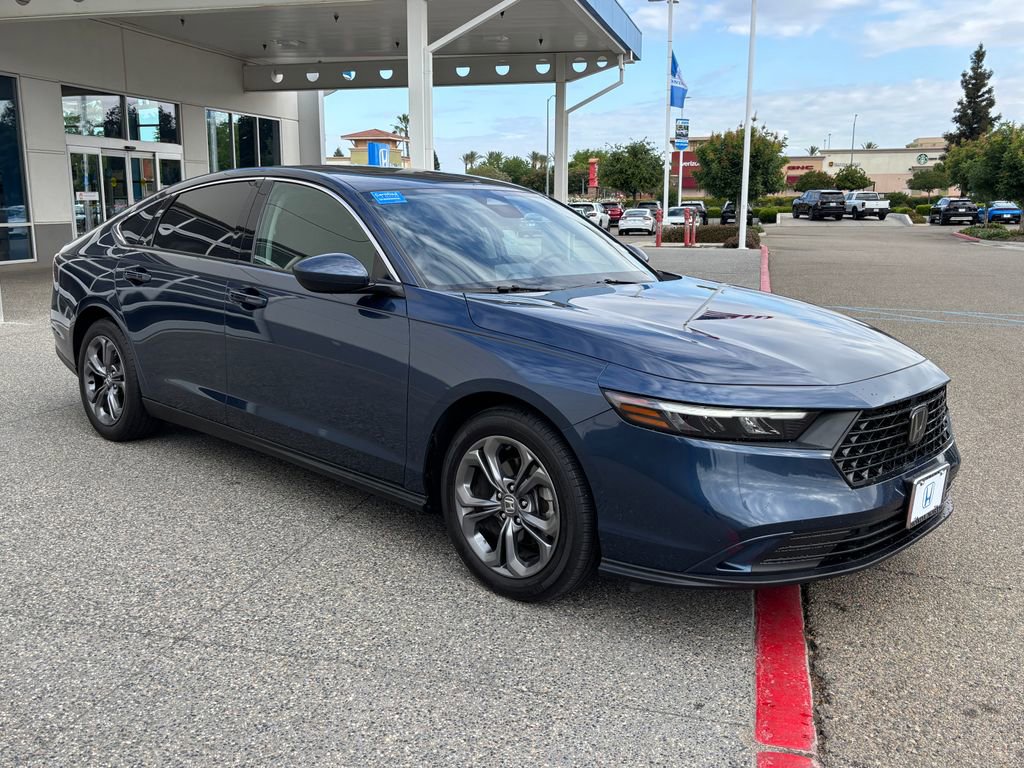 Used 2023 Honda Accord EX image 3