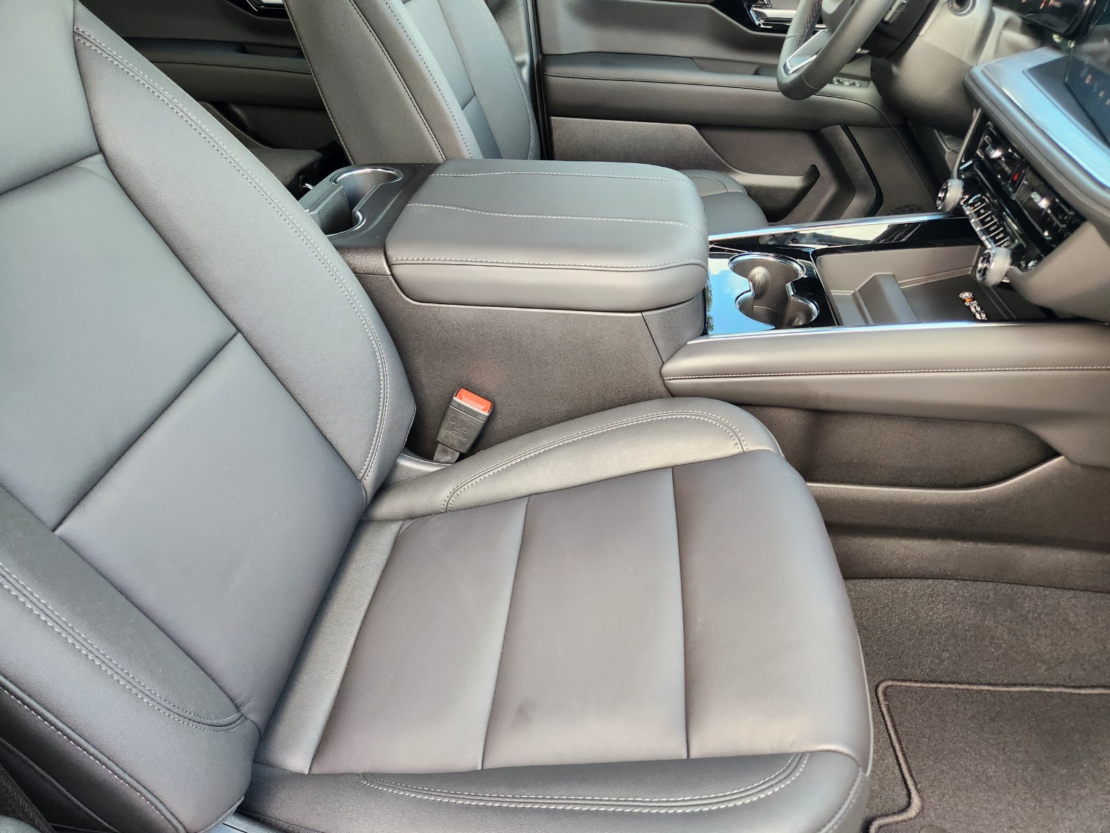 New 2027 Chevrolet Tahoe LT w/ Comfort Package RWD image 15