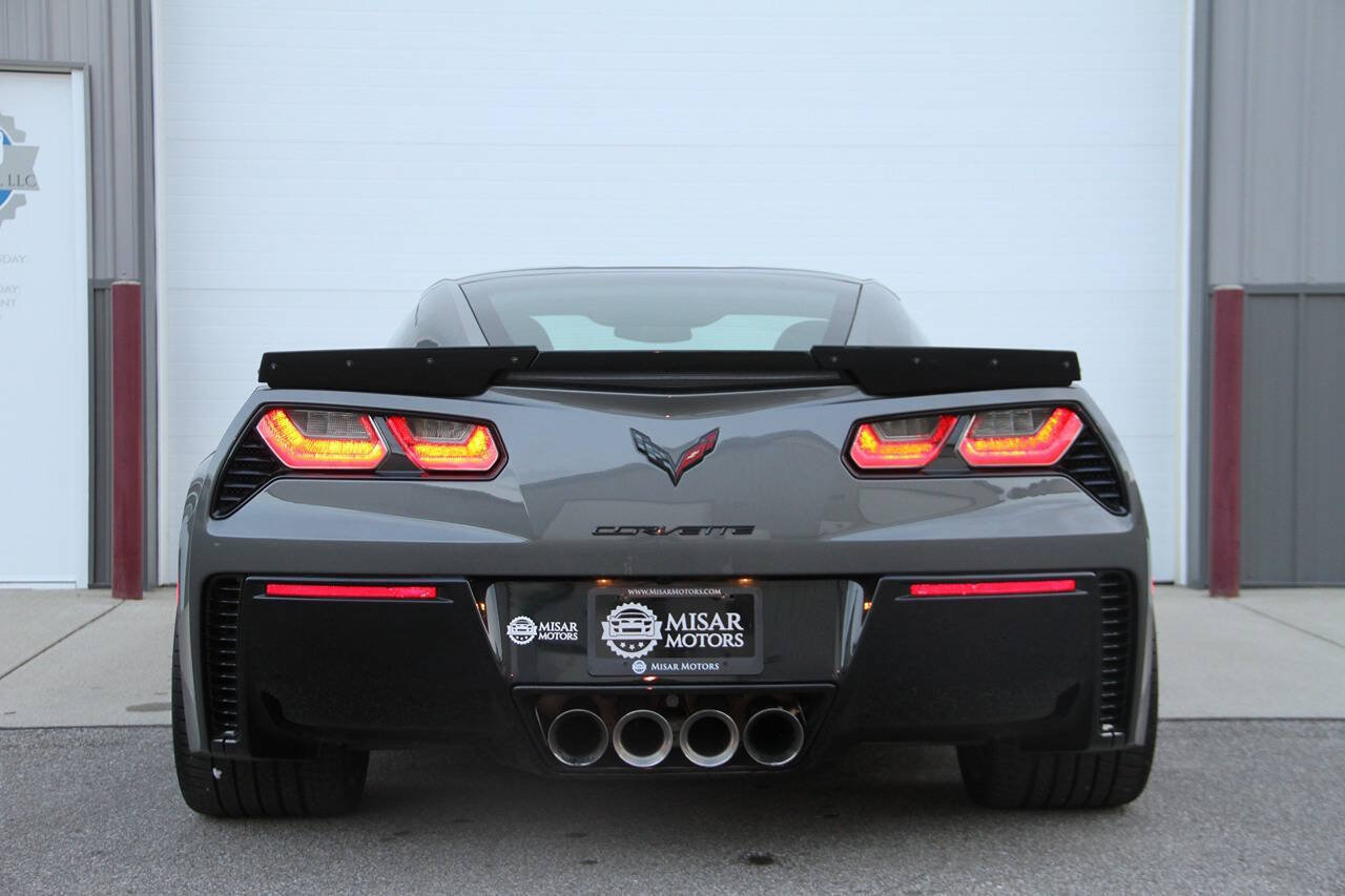 Used 2015 Chevrolet Corvette Z06 w/ 3LZ Preferred Equipment Group RWD image 10