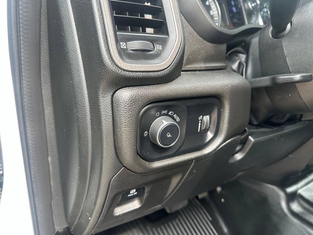Used 2022 RAM 1500 Tradesman AWD/4WD image 25