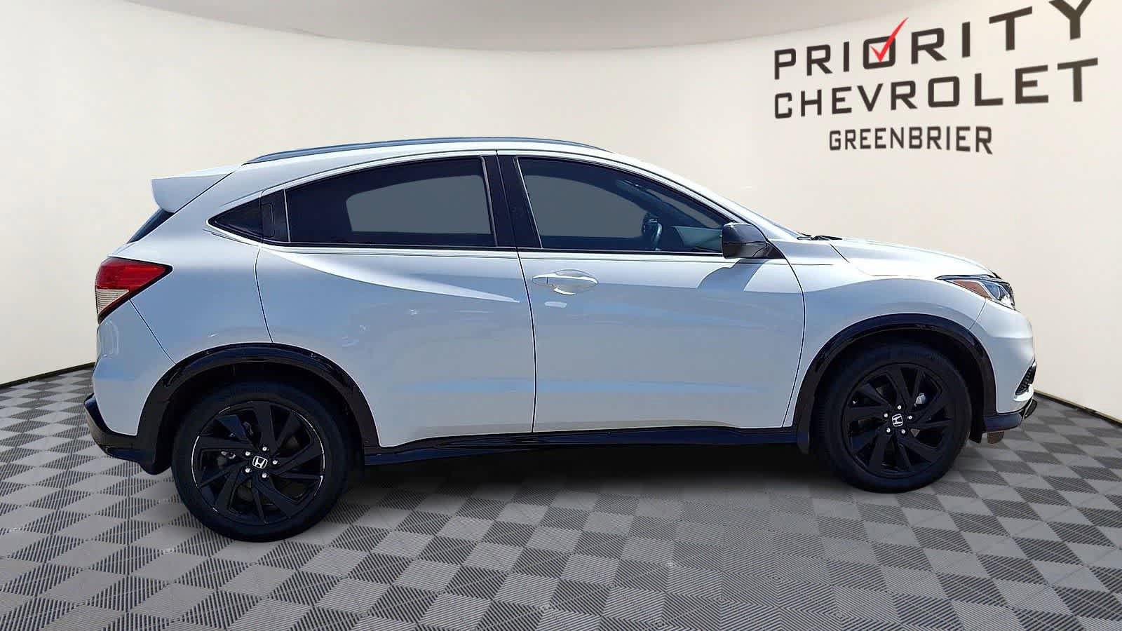 Used 2022 Honda HR-V Sport image 9