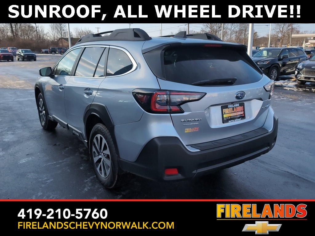 Used 2025 Subaru Outback Premium w/ Popular Package #1A image 8