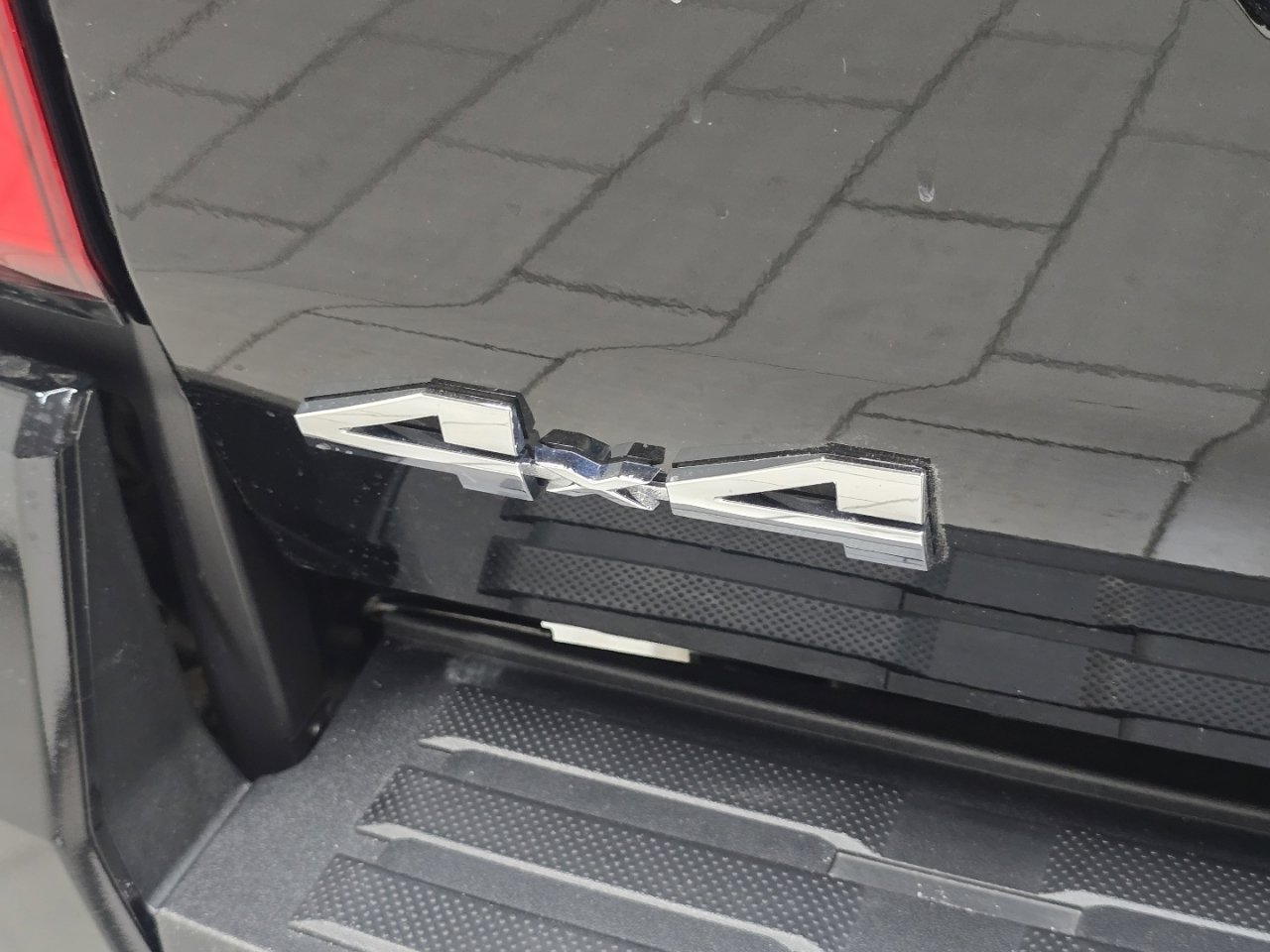 Certified 2025 Toyota Tacoma SR5 image 18