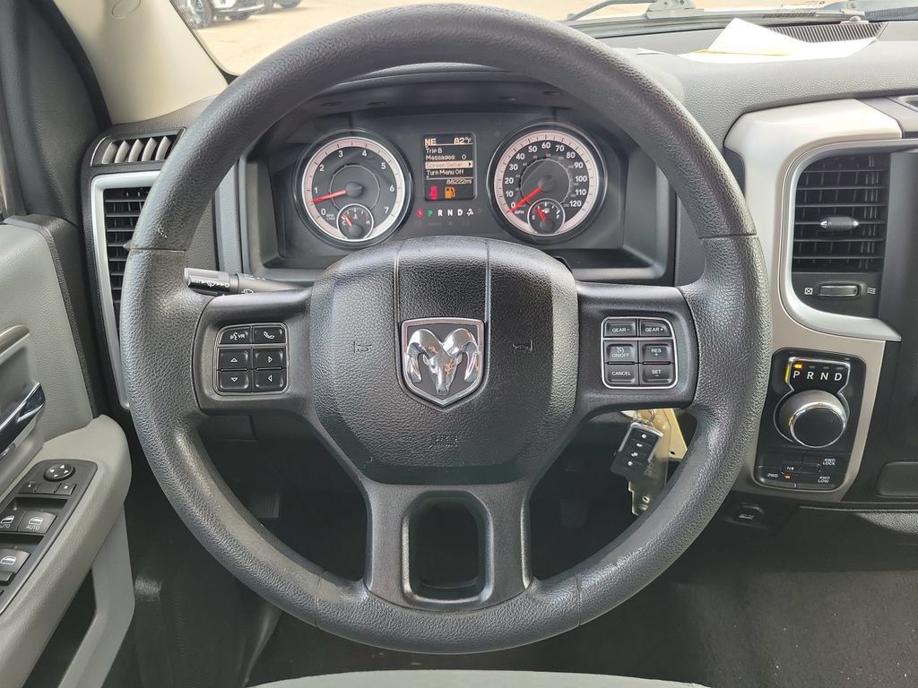 Used 2020 RAM 1500 Classic SLT AWD/4WD image 29