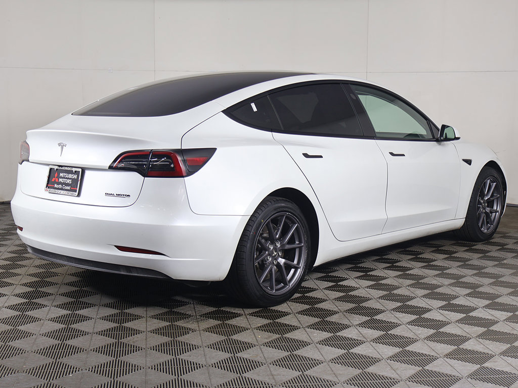 Used 2023 Tesla Model 3 Standard Range RWD image 14