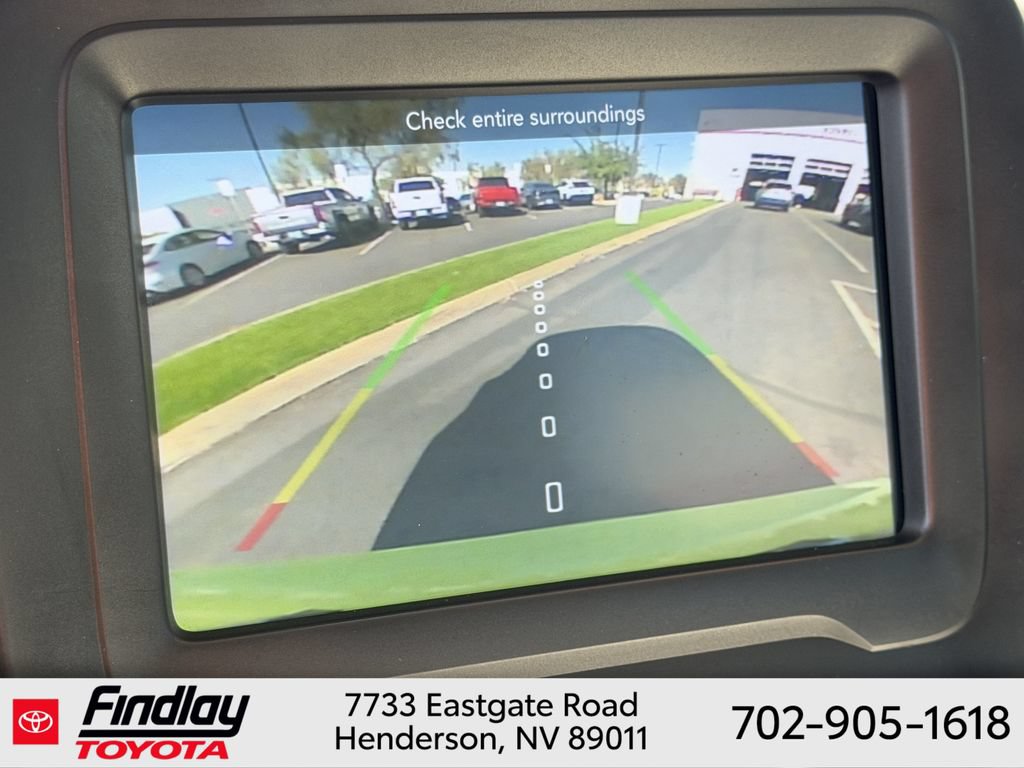 Used 2018 Jeep Renegade Latitude AWD/4WD image 28