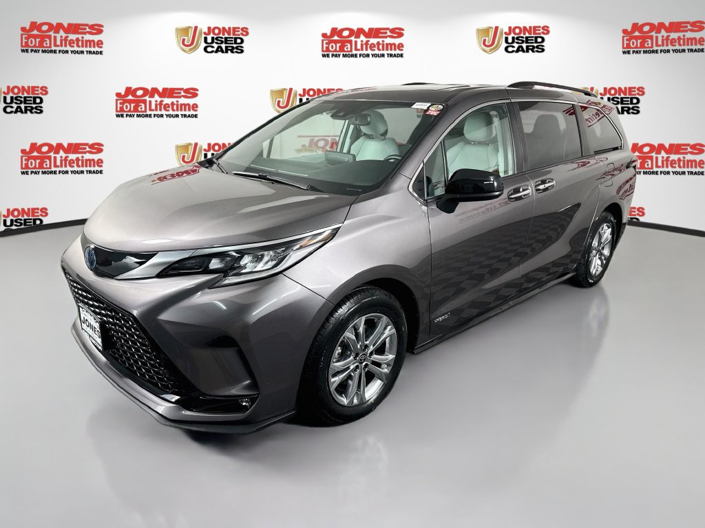 Certified 2021 Toyota Sienna XSE AWD/4WD image 15
