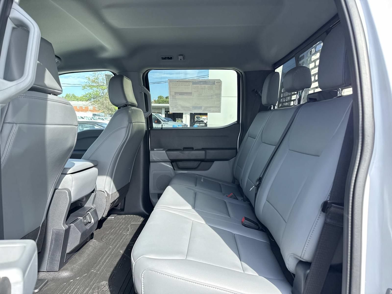 New 2026 Ford F350 XL w/ XL Chrome Package RWD image 11
