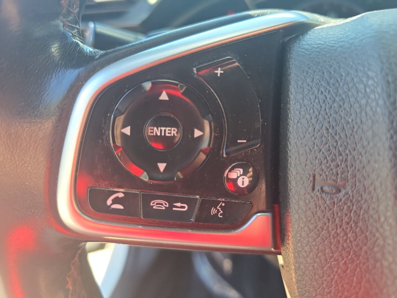 Used 2019 Honda Civic Sport image 16