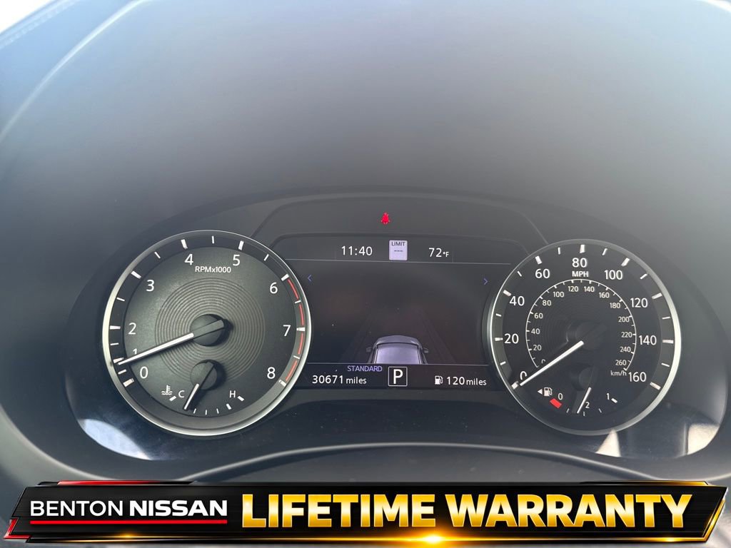 Used 2023 INFINITI QX50 Sport FWD image 14