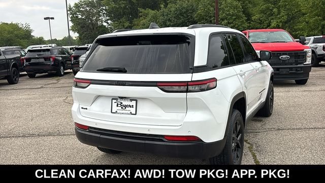 Used 2024 Jeep Grand Cherokee Altitude AWD/4WD image 28