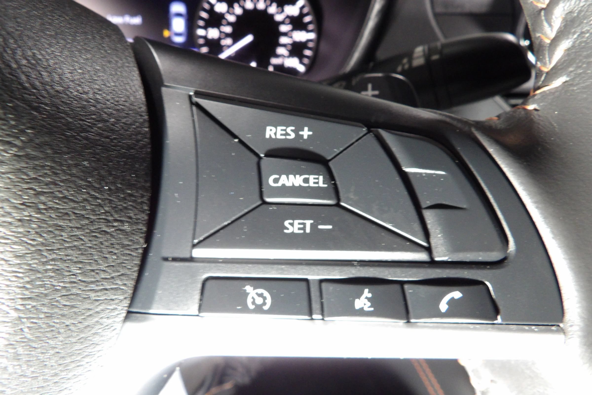 Used 2022 Nissan Altima 2.5 SR FWD image 15
