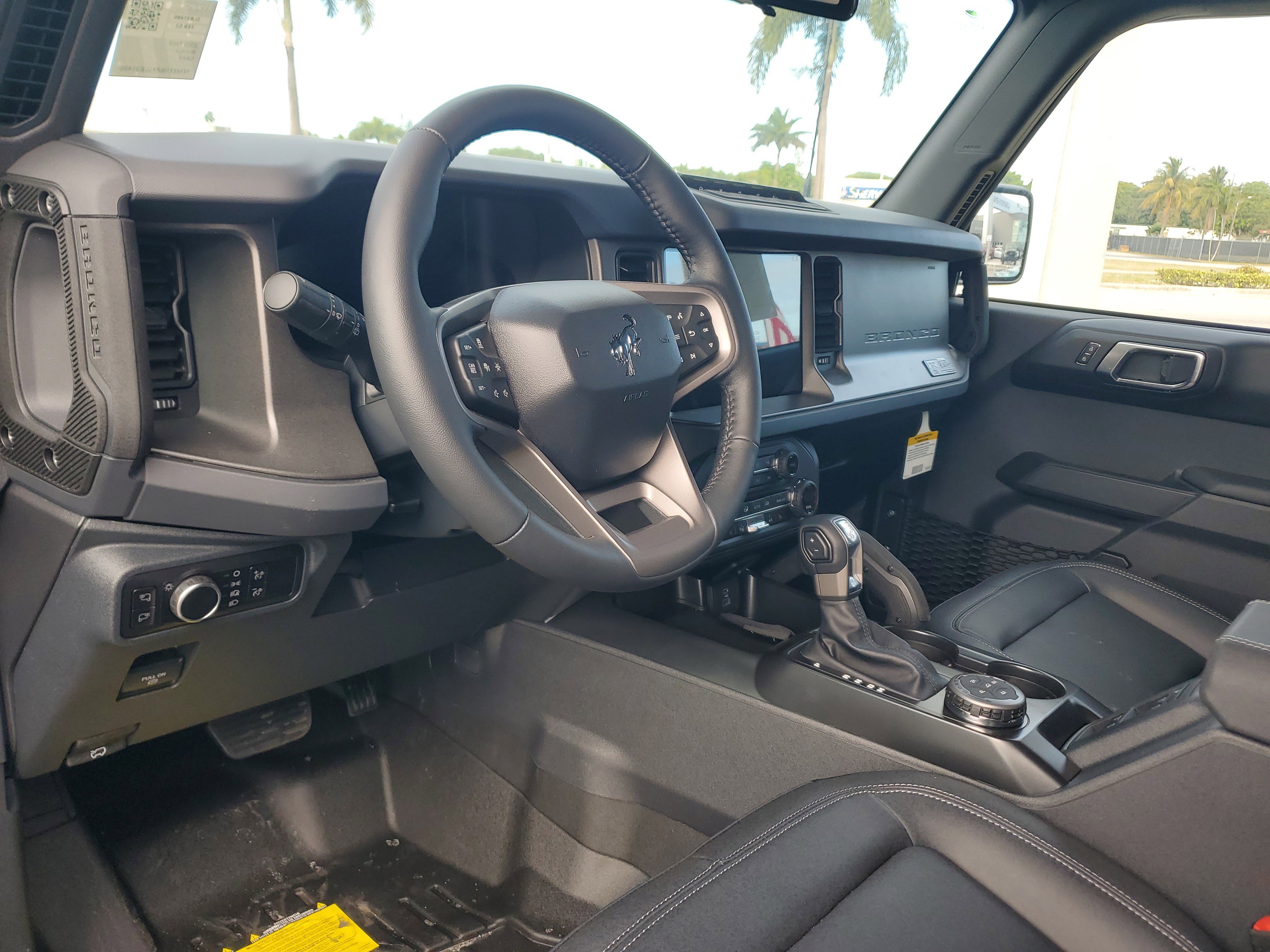 New 2025 Ford Bronco Badlands AWD/4WD image 9