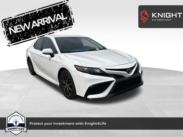 Used 2021 Toyota Camry SE w/ Carpet Mat Package (TMS) video 1