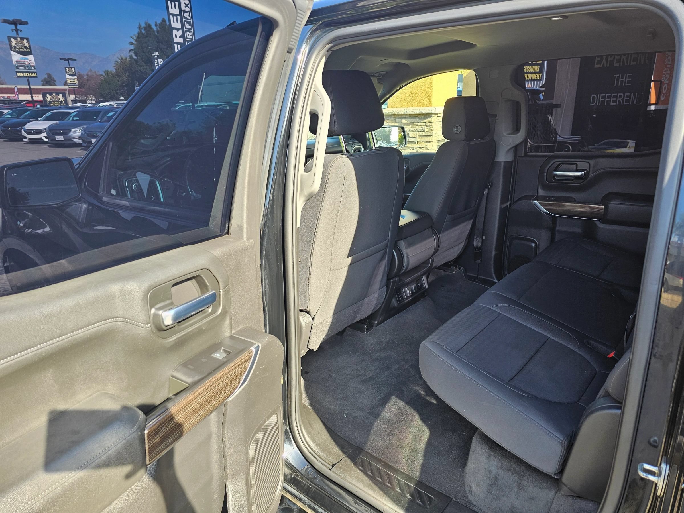Used 2020 Chevrolet Silverado 1500 RST w/ All-Star Edition RWD image 15