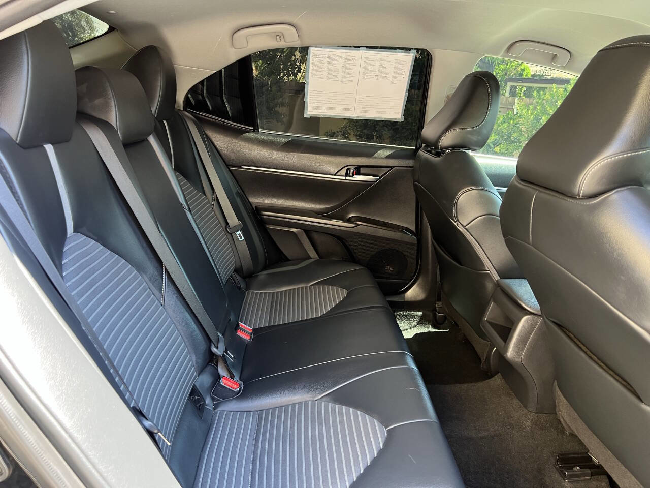 Used 2022 Toyota Camry SE image 38