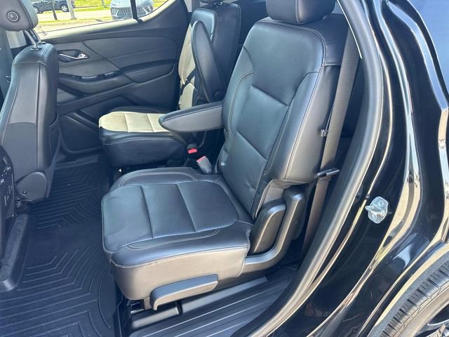 Used 2021 Chevrolet Traverse Premier w/ Redline Edition image 17