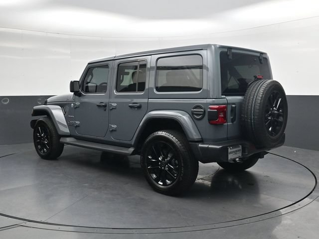 Used 2024 Jeep Wrangler Unlimited Sahara w/ Technology Group AWD/4WD image 6