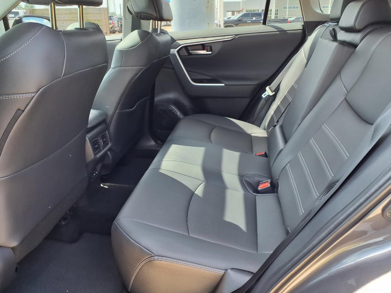Certified 2025 Toyota RAV4 Limited FWD image 18