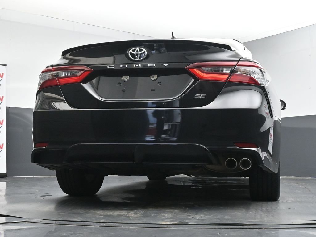 Used 2022 Toyota Camry SE image 23