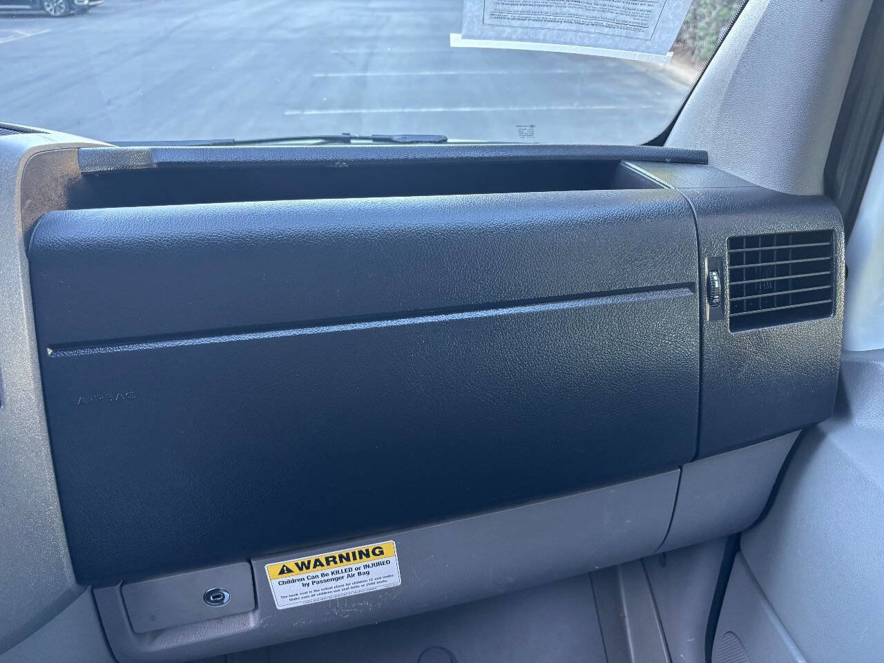 Used 2016 Mercedes-Benz Sprinter 2500 image 19