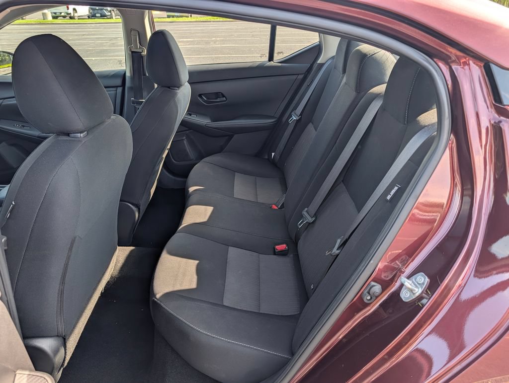 Used 2024 Nissan Sentra SV FWD image 15