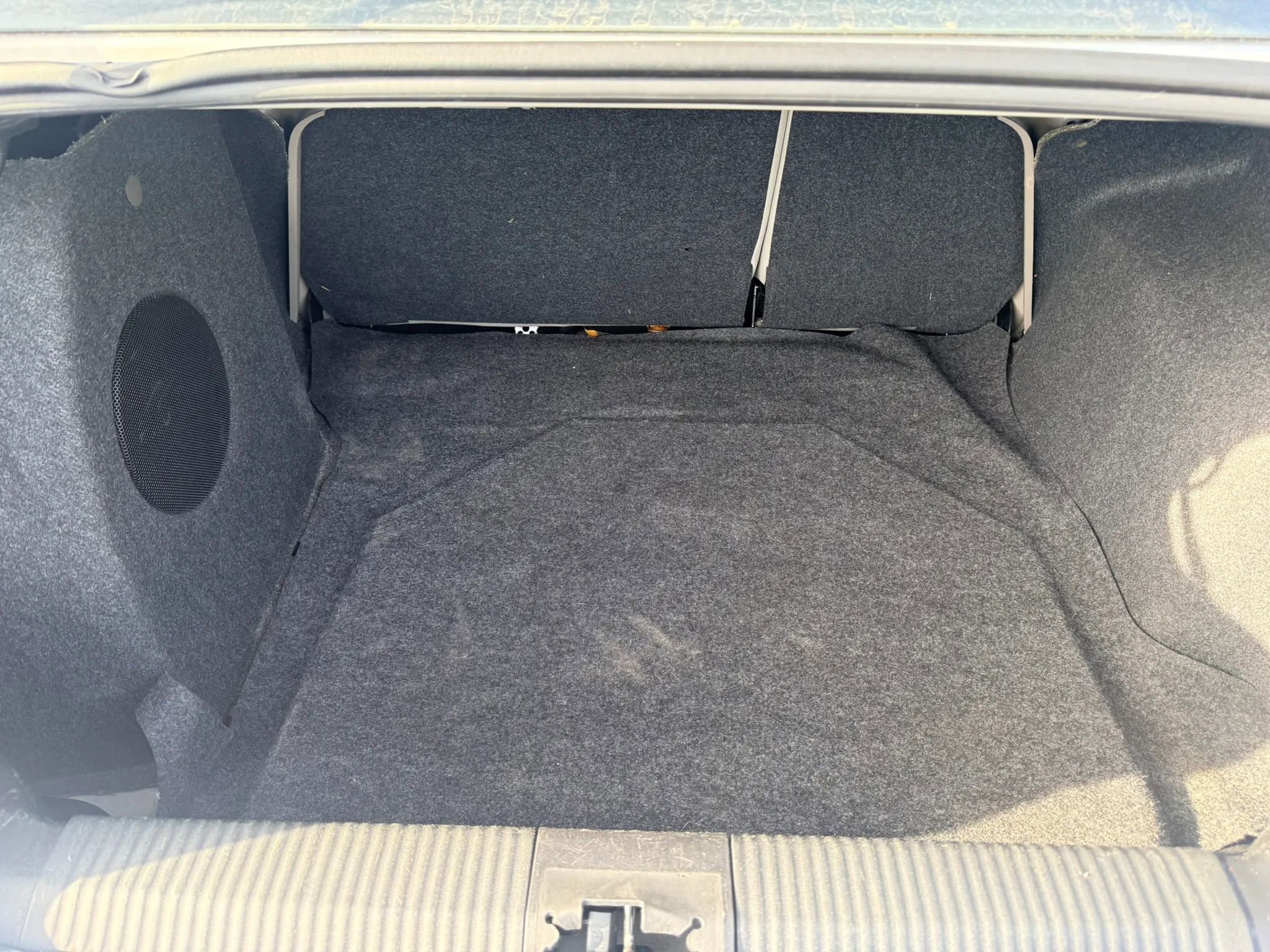 Used 2010 Ford Focus SEL FWD image 29