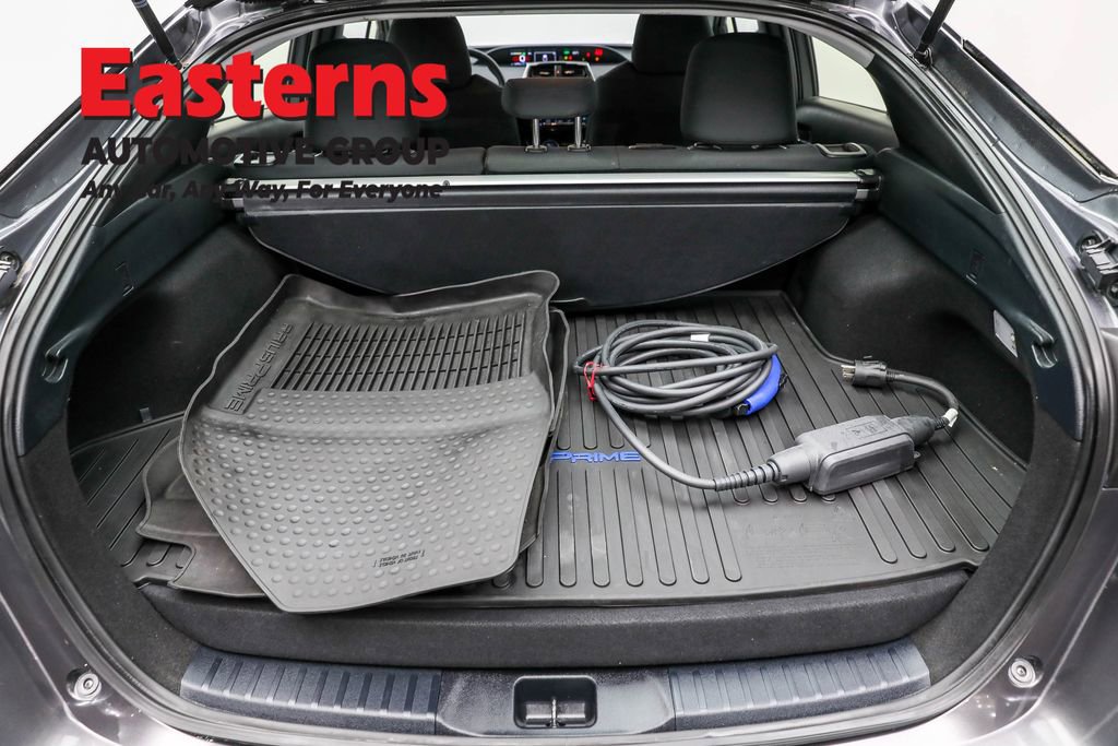 Used 2022 Toyota Prius Prime LE FWD image 9