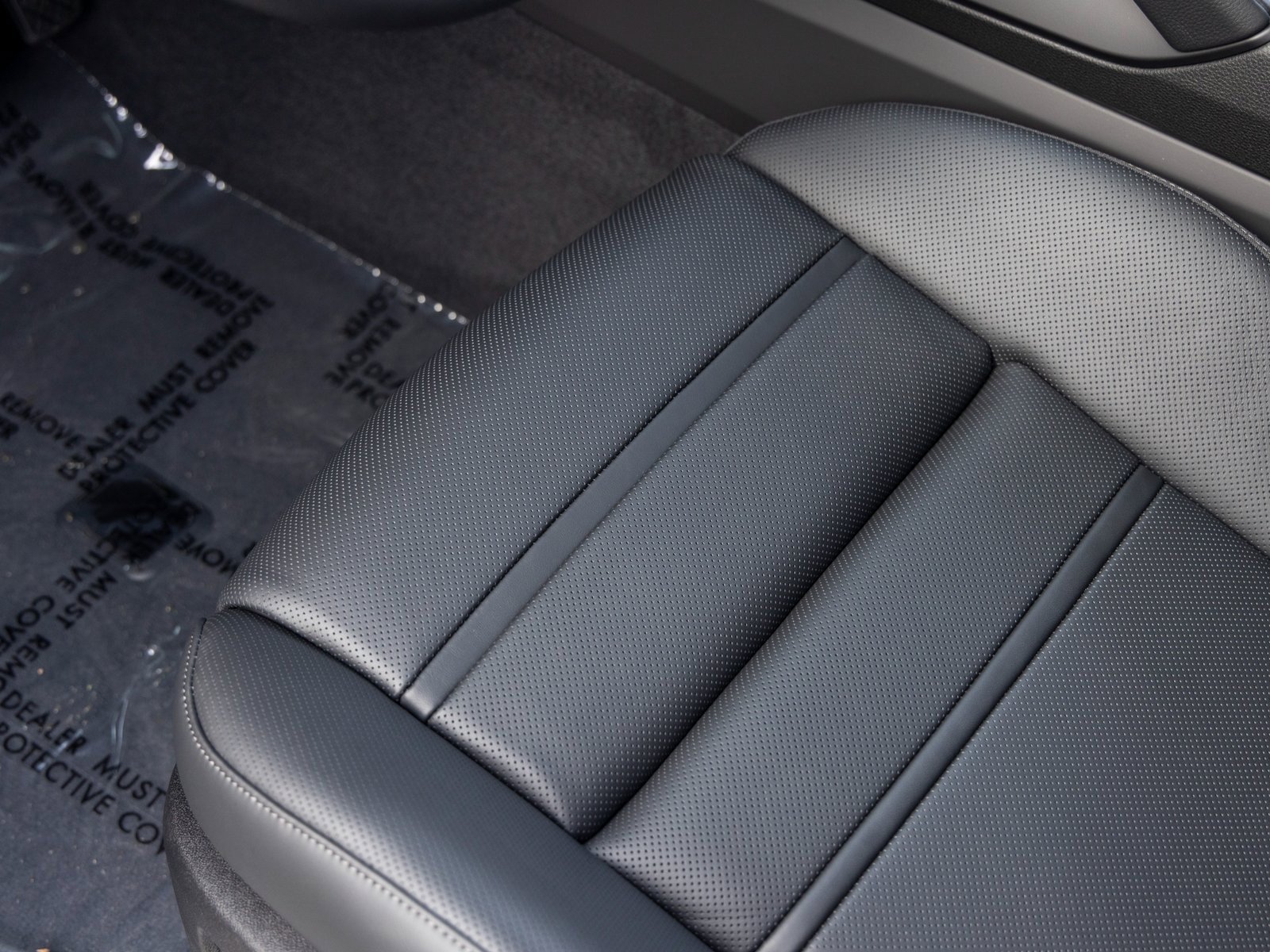 New 2026 Porsche Cayenne Coupe image 28