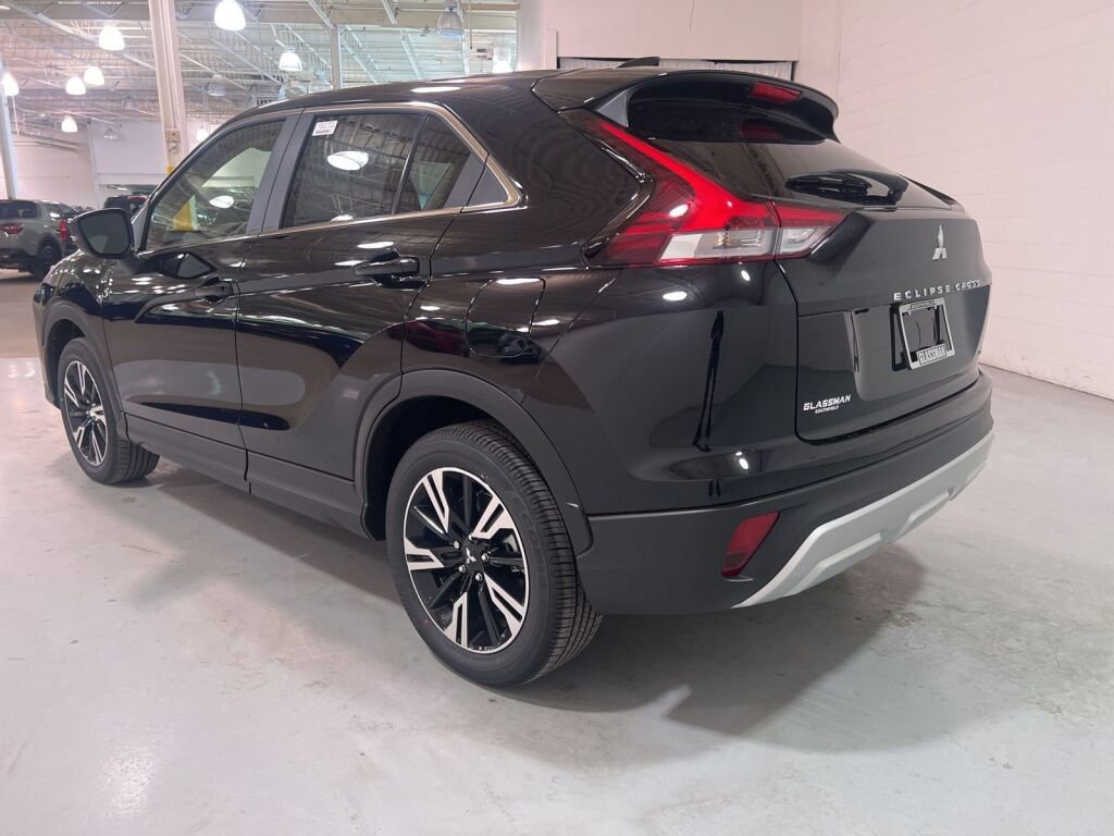 New 2026 Mitsubishi Eclipse Cross Black Edition image 5