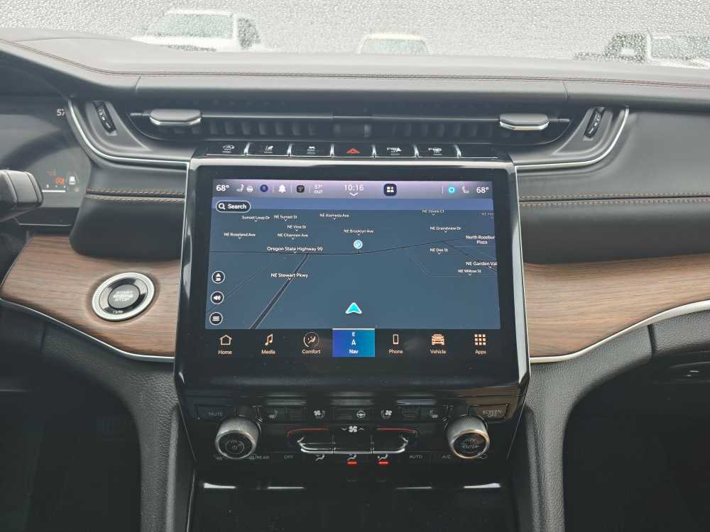 Used 2022 Jeep Grand Cherokee L Summit w/ Luxury Tech Group V image 11