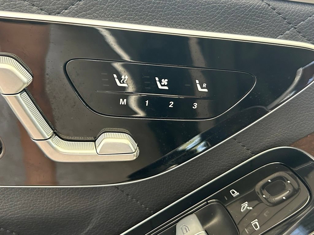 Used 2022 Mercedes-Benz S 580 4MATIC Sedan w/ Rear Seat Package image 42