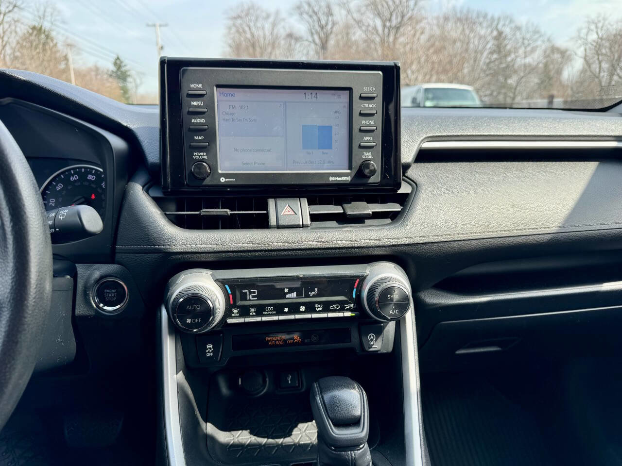 Used 2020 Toyota RAV4 XLE image 15