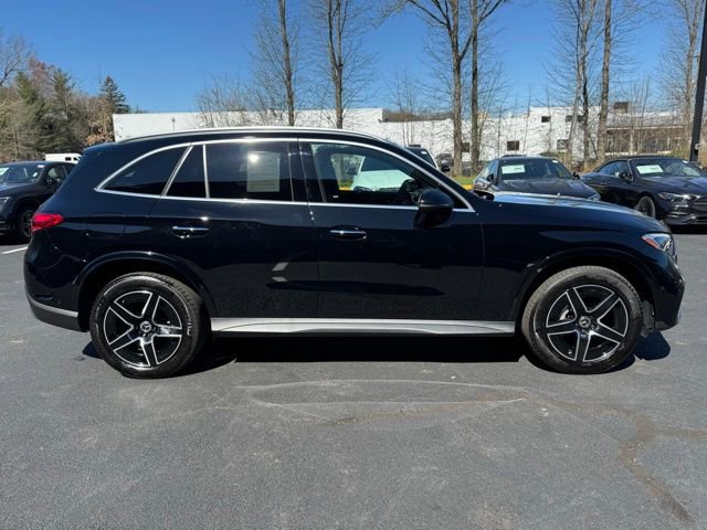 Used 2026 Mercedes-Benz GLC 300 4MATIC image 2