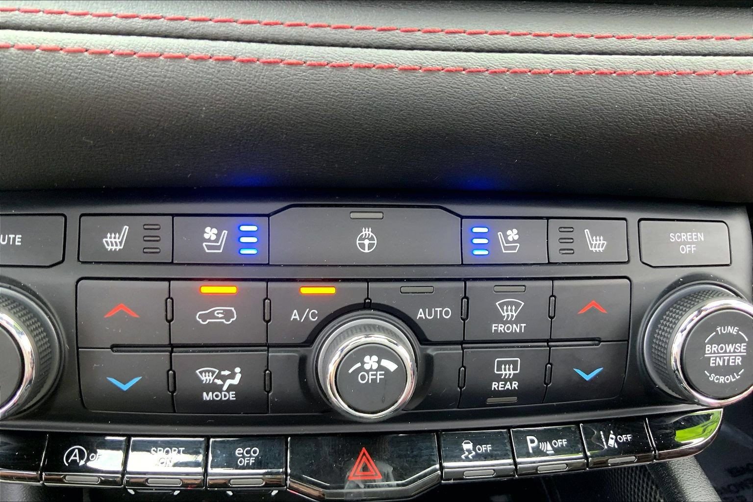 Certified 2024 Dodge Durango GT AWD/4WD image 31