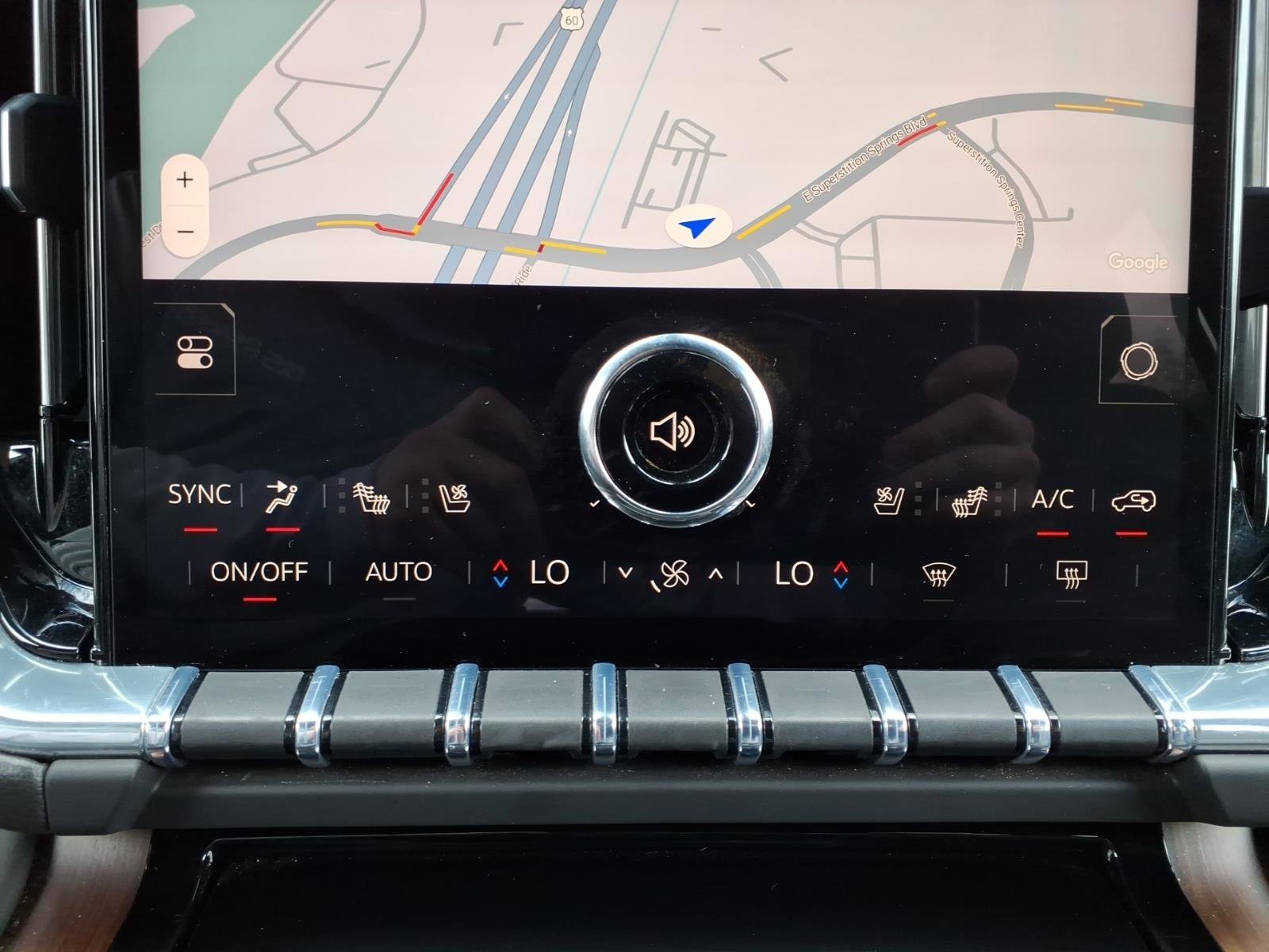 Used 2025 GMC Yukon XL Denali AWD/4WD image 22