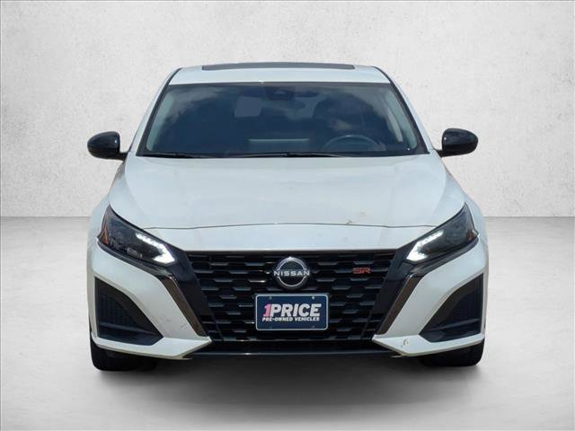 Used 2023 Nissan Altima 2.5 SR w/ SR Premium Package FWD video 2