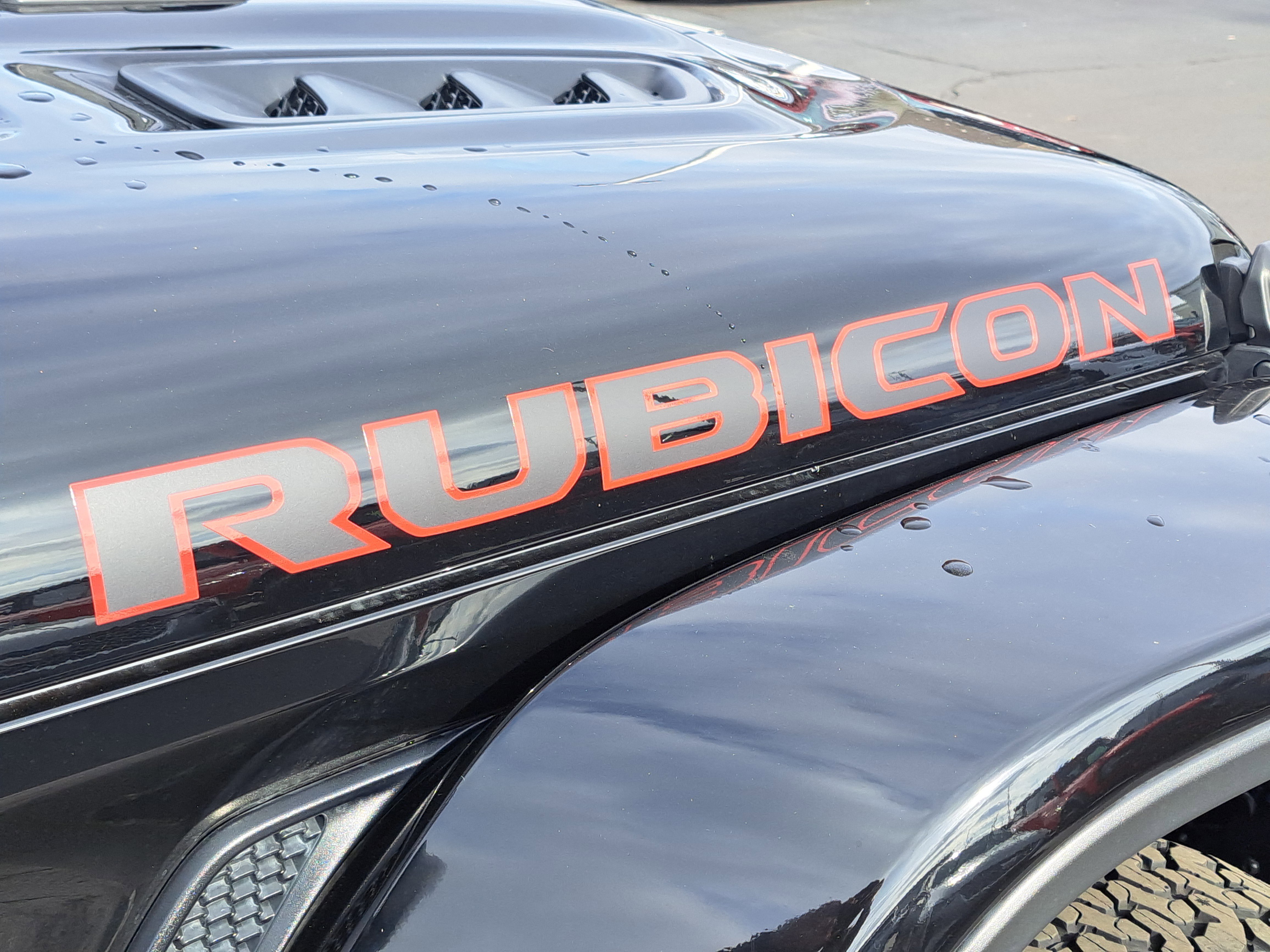 Used 2023 Jeep Wrangler Unlimited Rubicon w/ Steel Bumper Group image 6