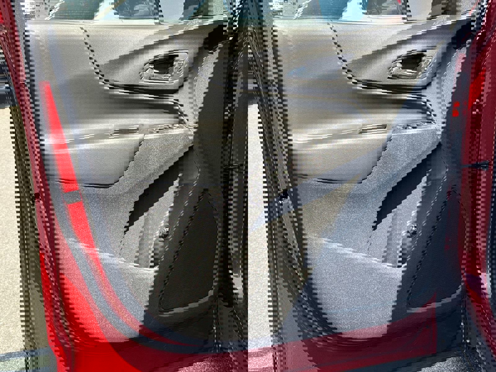 Used 2024 Chevrolet Equinox LT FWD image 14