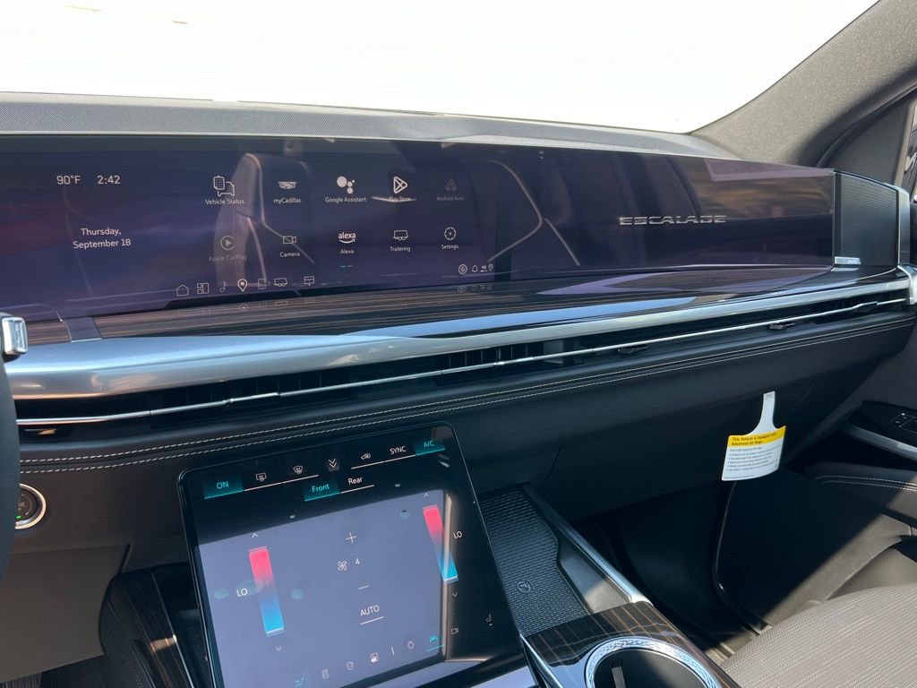 New 2025 Cadillac Escalade Premium Luxury image 39