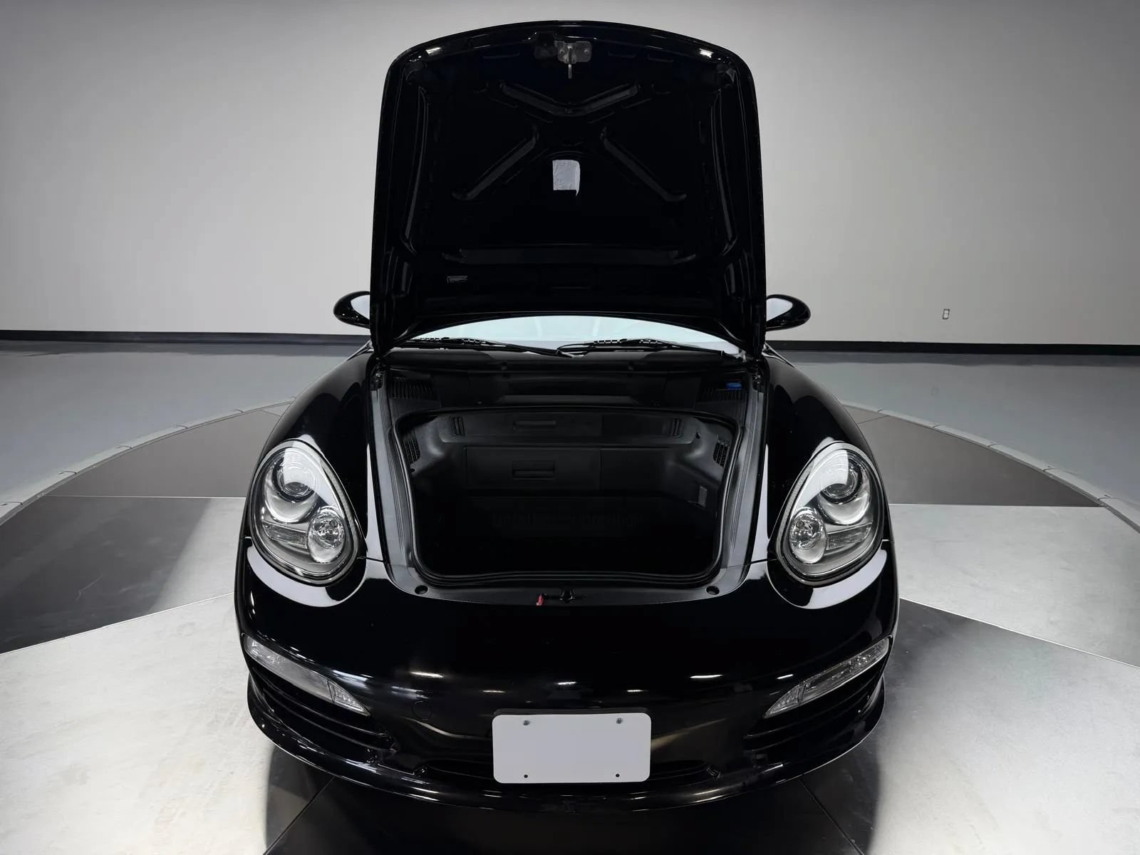 Used 2011 Porsche Boxster RWD image 10
