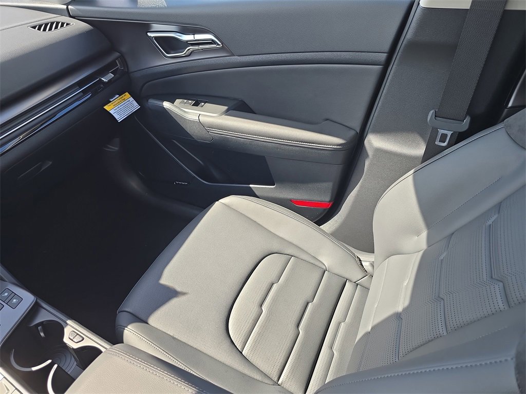 New 2026 Kia Sportage SX image 16
