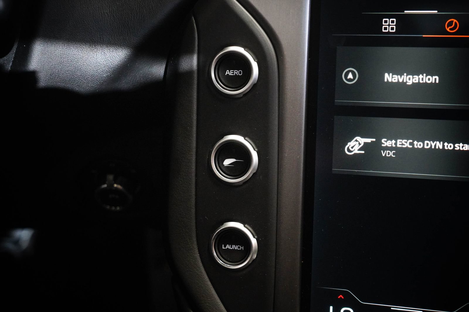 Used 2025 McLaren 750S Spider image 32