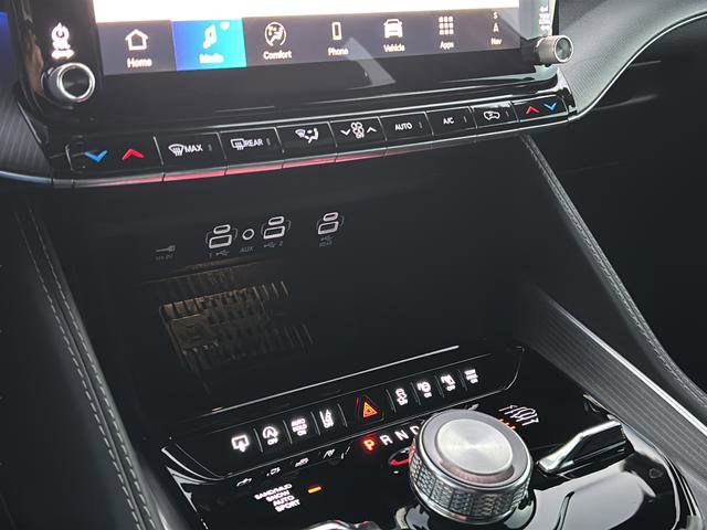 New 2026 Jeep Grand Wagoneer Summit w/ Rear Seat Video Group I image 33