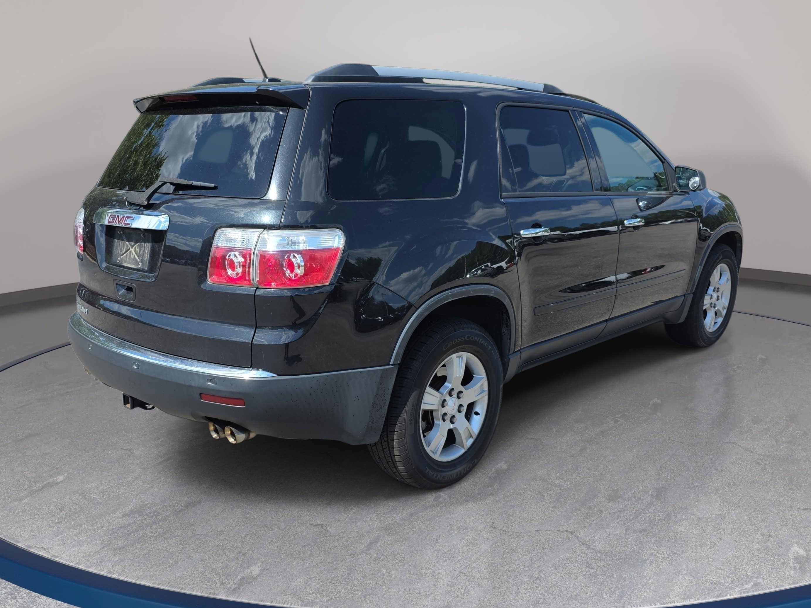 Used 2012 GMC Acadia SLE w/ LPO, 'HIT The Road' Package FWD image 5