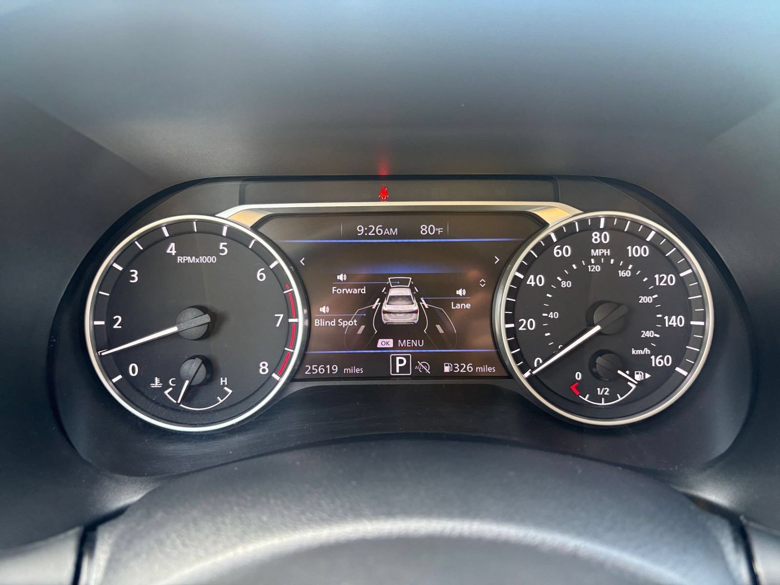 Used 2025 Nissan Sentra SV FWD image 37