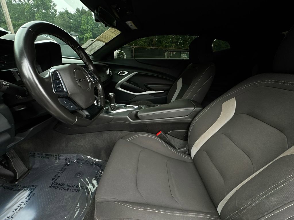 Used 2024 Chevrolet Camaro LT RWD image 13