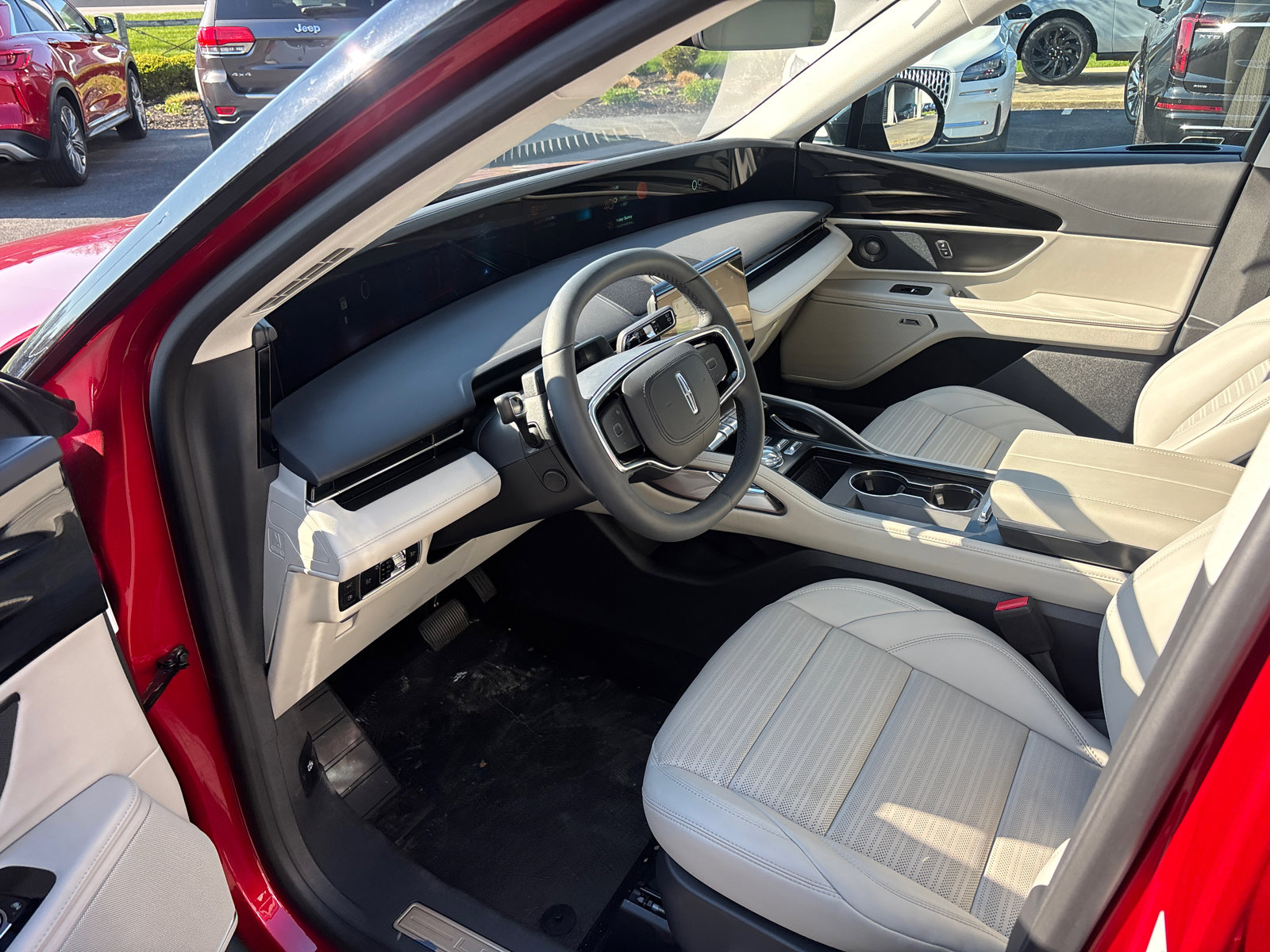 New 2026 Lincoln Nautilus Reserve w/ Jet Appearance Package AWD/4WD image 25