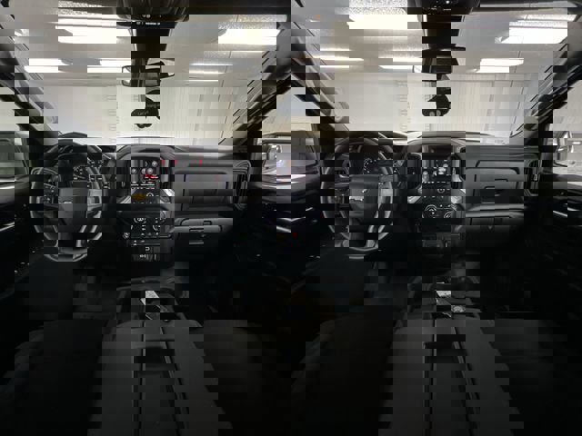 Certified 2026 Chevrolet Silverado 1500 Custom image 19
